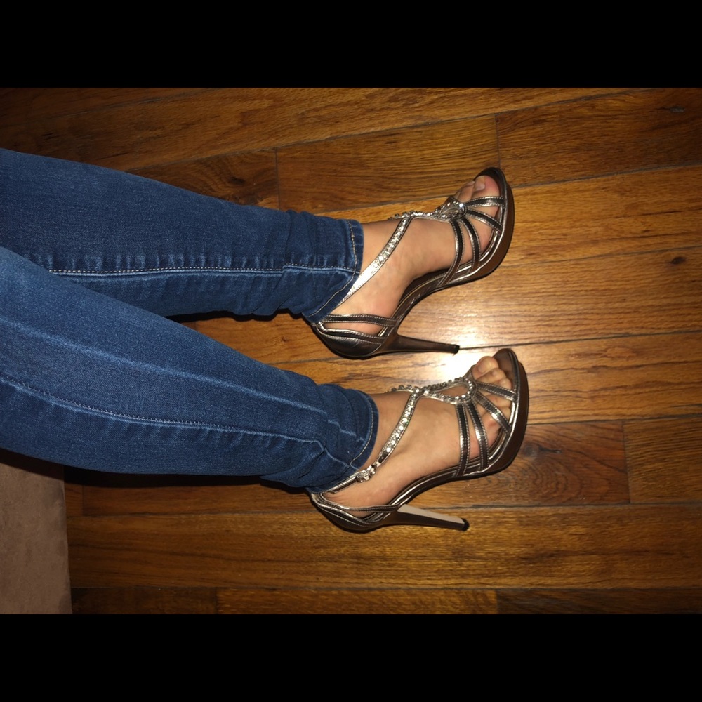 Metallic Heels - Picture 3 of 8